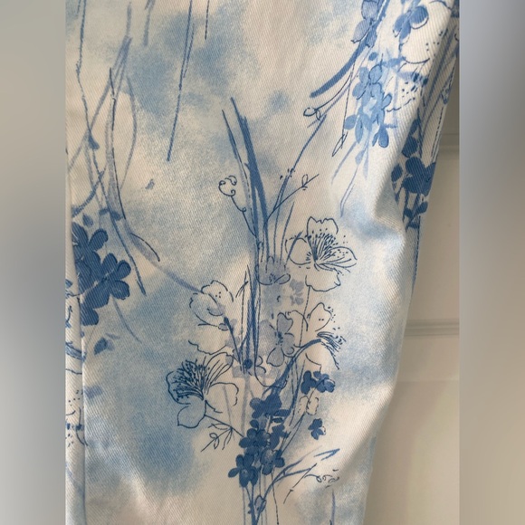 Vintage 90s Bill Blass Floral Jeans - Picture 9 of 9